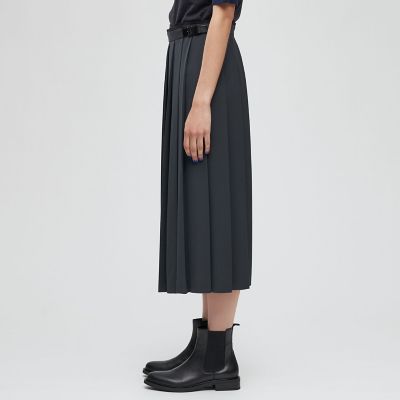 プリーツ入り ギャバジン ウール ミディスカート ハイツイストギャバジン プリーツミディスカート | maison