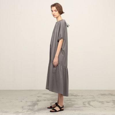 ★決算特価商品★ コットンシルクタイプライター ティアードギャザーワンピース ワンピース