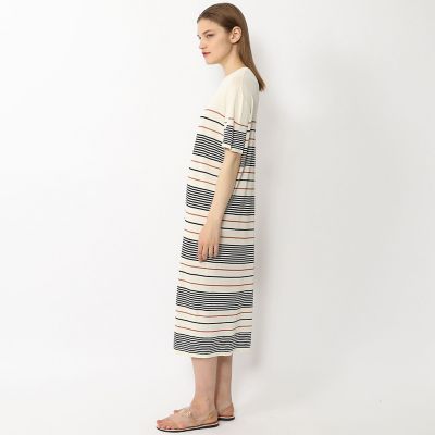 レーヨンストレッチ　クルーネックワンピース