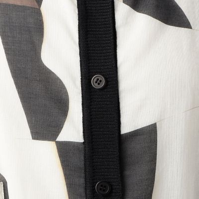 モザイクウェーブプリント　クルーネックカーディガン