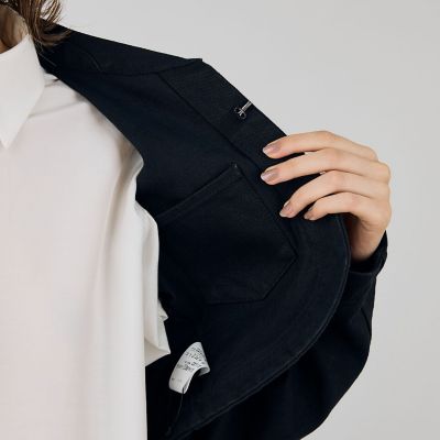 ブラックデニム　クロップドブルゾン
