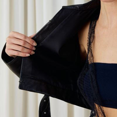 ラムレザーアイレット　クロップドブルゾン