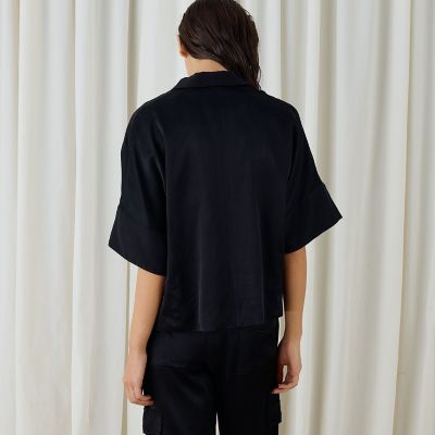 [美品]クラネ　サテンベルスリーブジャケット　ブラック 予約]マットサテンジャケット/ブラック – Lumier