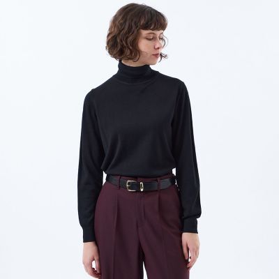 WEB＆一部店舗限定】エクストラファインウールタートルニット