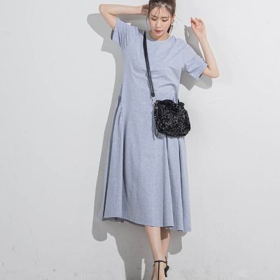 【すっぽり楽ちん】カットギャザーワンピース≪洗濯機で洗える≫