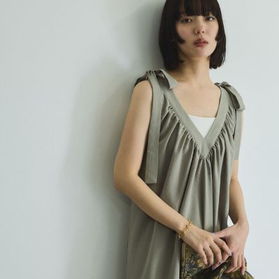＜VICKY（Women）＞肩リボンギャザーワンピース≪手洗い可能≫