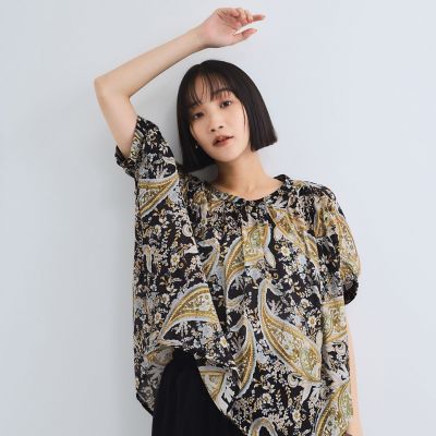 【SALE】VICKY（Women）/ビッキー ペイズリー柄ハンドスモックブラウス&#8810;手洗い可能&#8811; 24ブラック系その他 トップス【三越伊勢丹/公式】