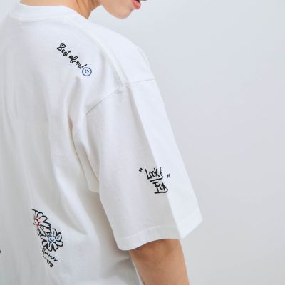 落書き刺繍Ｔシャツ≪洗濯機で洗える≫