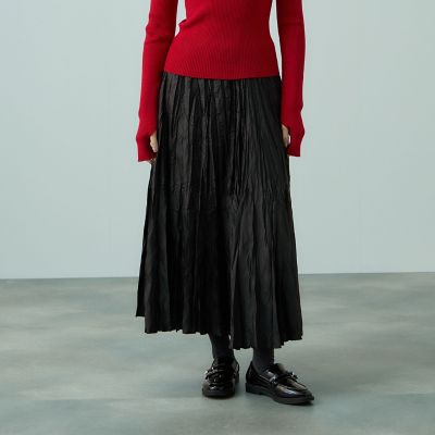 ＜VICKY（Women）＞ワッシャーマットサテンプリーツスカート≪手洗い可能≫