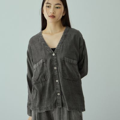 ＜VICKY（Women）＞再生繊維（セルロース）Ｖネックブラウス≪洗濯機で洗える≫