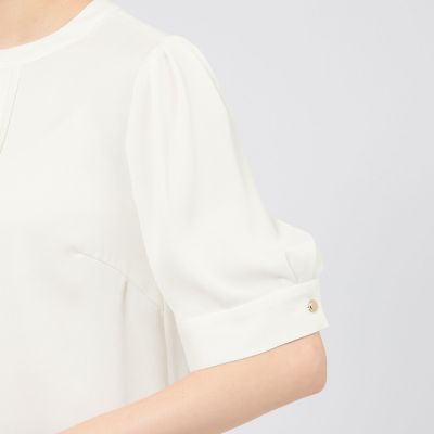 【EPOCA】新品未使用「バックサテンジョーゼットボウタイブラウス」オフホワイト バックサテンジョーゼット ラッフルブラウス | EPOCA (Women)/エポカ