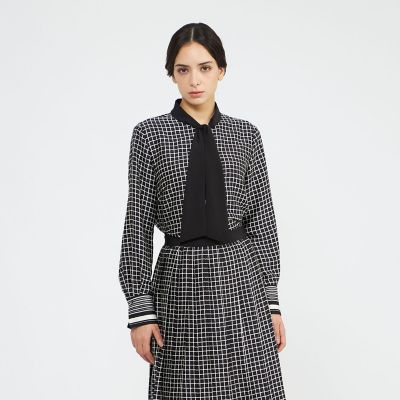 バイカラージオメトリックプリント ボウタイブラウス | EPOCA (Women