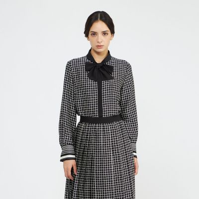 【dressterior】ジオメトリックプリントボウタイブラウス　長袖　38 バイカラージオメトリックプリント ボウタイブラウス | EPOCA (Women