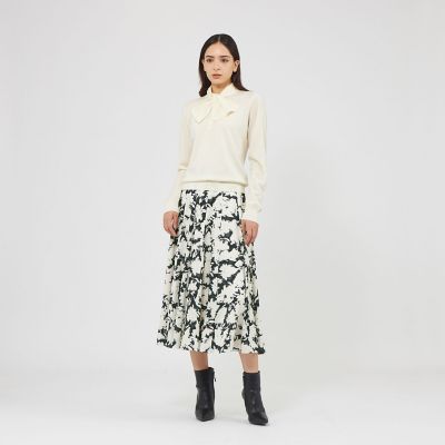 フィオーレサテン フレアスカート | EPOCA (Women)/エポカ | 三越