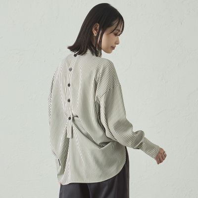 ＜CAST：＞【着用しわ軽減／吸水速乾】ストライプバックボタンブラウス