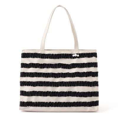 ＜TO BE CHIC (Women)＞フリルトートバッグ