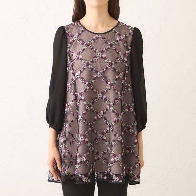 トゥービーシックフラワー刺繍チュニックブラウス フラワー刺しゅう チュニックブラウス | TO BE CHIC (Women)/トゥー