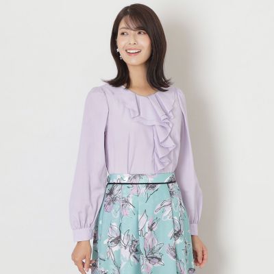 ＜TO BE CHIC (Women)＞ブライトクロス　フリルブラウス
