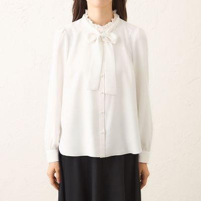 バックサテンジョーゼット ネックフリルブラウス | TO BE CHIC (Women