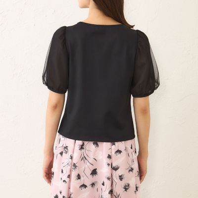 新品☆トゥービーシックのお花モチーフ付きボーダーカットソー 手洗いOK・接触冷感】切り替えボーダーカットソー（56123603