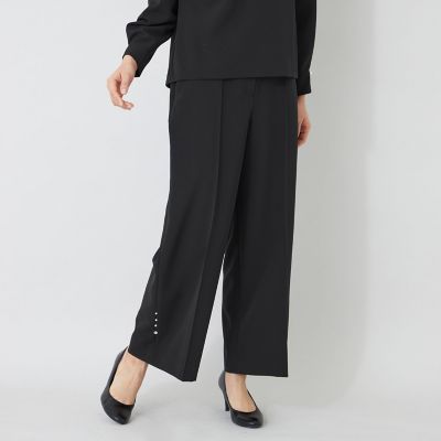トゥービーシック パール付き テーパードパンツ ブラック　ストレッチ素材 デュアルストレッチ ワイドパンツ | TO BE CHIC (Women)/トゥー ビー