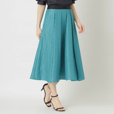 ＜TO BE CHIC (Women)＞キルティングライクジャカード　タックスカート