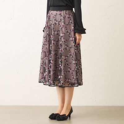 フラワーチェック刺しゅう フレアスカート | TO BE CHIC (Women