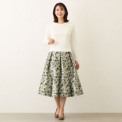 アンティークフラワー刺しゅう タックスカート | TO BE CHIC (Women