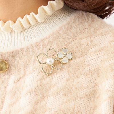 シェルフラワーブローチ | TO BE CHIC (Women)/トゥー ビー シック
