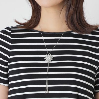 ＜TO BE CHIC (Women)＞フラワービジュースライドネックレス
