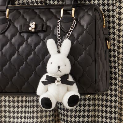 フェイクファーラビット バッグチャーム【エマ】 | TO BE CHIC (Women
