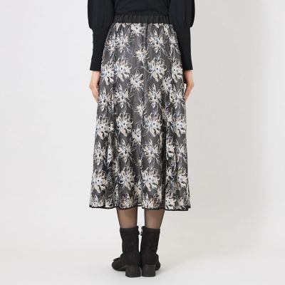 L】フラワーエンブロイダリーチュール スカート | TO BE CHIC L