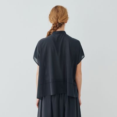 ライトシルクストレッチ　スタンドネックボックスシャツ