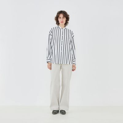 予約商品3月下旬以降順次お届け】ソフトストライプ スタンドカラー