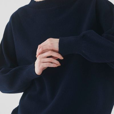 ラムズウール　ボートネックプルオーバー