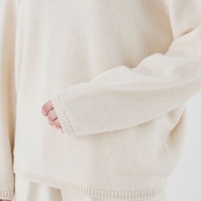 ロイヤルベビーアルパカ クルーネックプルオーバー | GALERIE VIE