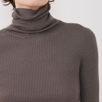 プルミエールウールリブ タートルネックプルオーバー | GALERIE VIE