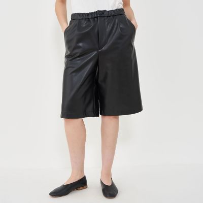レザーライククロスストレッチイージーハーフパンツ