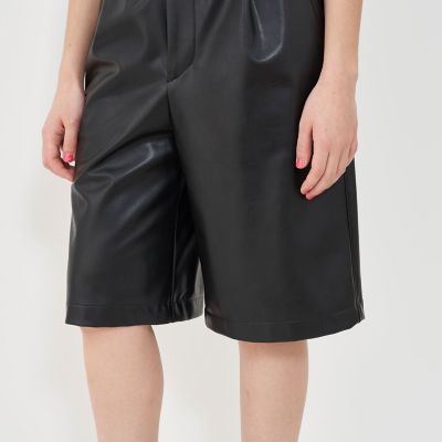 レザーライククロスストレッチイージーハーフパンツ