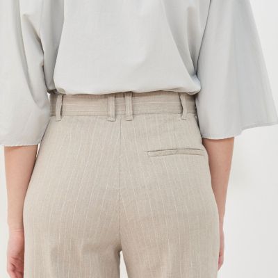 コットンリネンストレッチ　クロップドパンツ