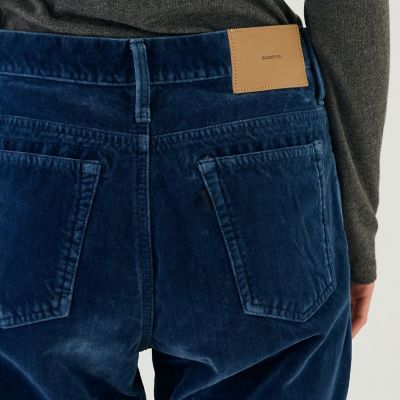 ベルベットインディゴ　ストレートパンツ