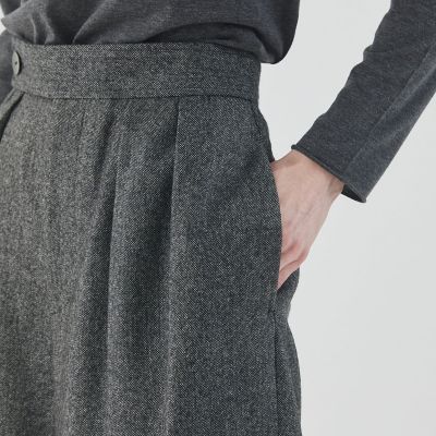 グリジオコットーネ　クロップドワイドパンツ