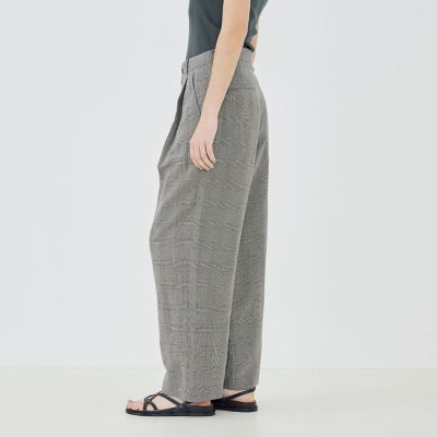 ▼23SS✨ ギャルリーヴィー リネンキュプラ コンパクトオールインワン パンツ リネンキュプラシルクコンパクト タックパンツ | GALERIE VIE (Women