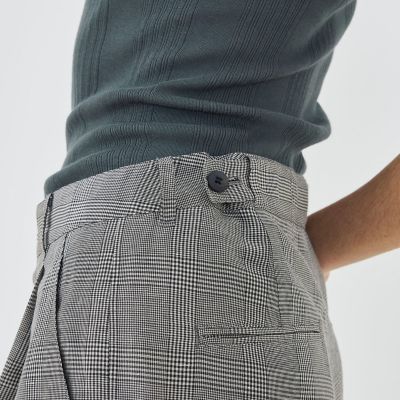 リネンキュプラシルクコンパクト タックパンツ | GALERIE VIE (Women