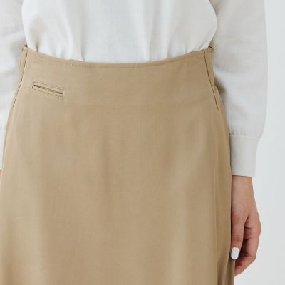 シルキートリコチン　Ａラインスカート