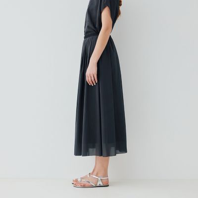 ライトシルクストレッチ　イージータックスカート