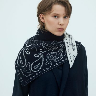 カシミヤ バイカラートライアングルスカーフ | GALERIE VIE (Women