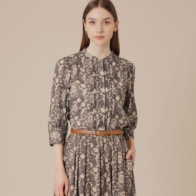 ＜MACKINTOSH LONDON (Women)＞【ＢＩＢＵＲＹ　ＦＬＯＷＥＲ】シルエットバイブリーボイルブラウス