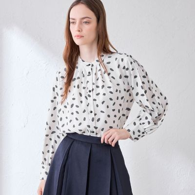 シルエットリーフプリントブラウス | MACKINTOSH LONDON (Women
