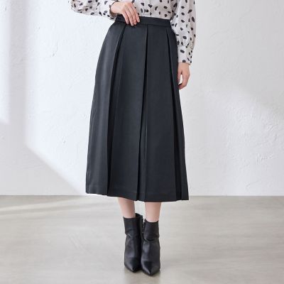 美品✨マッキントッシュロンドン スカートセットアップ ノーカラー リネン混 紺色 婦人画報10月号掲載】ブライトハンマーサテンスカート | MACKINTOSH